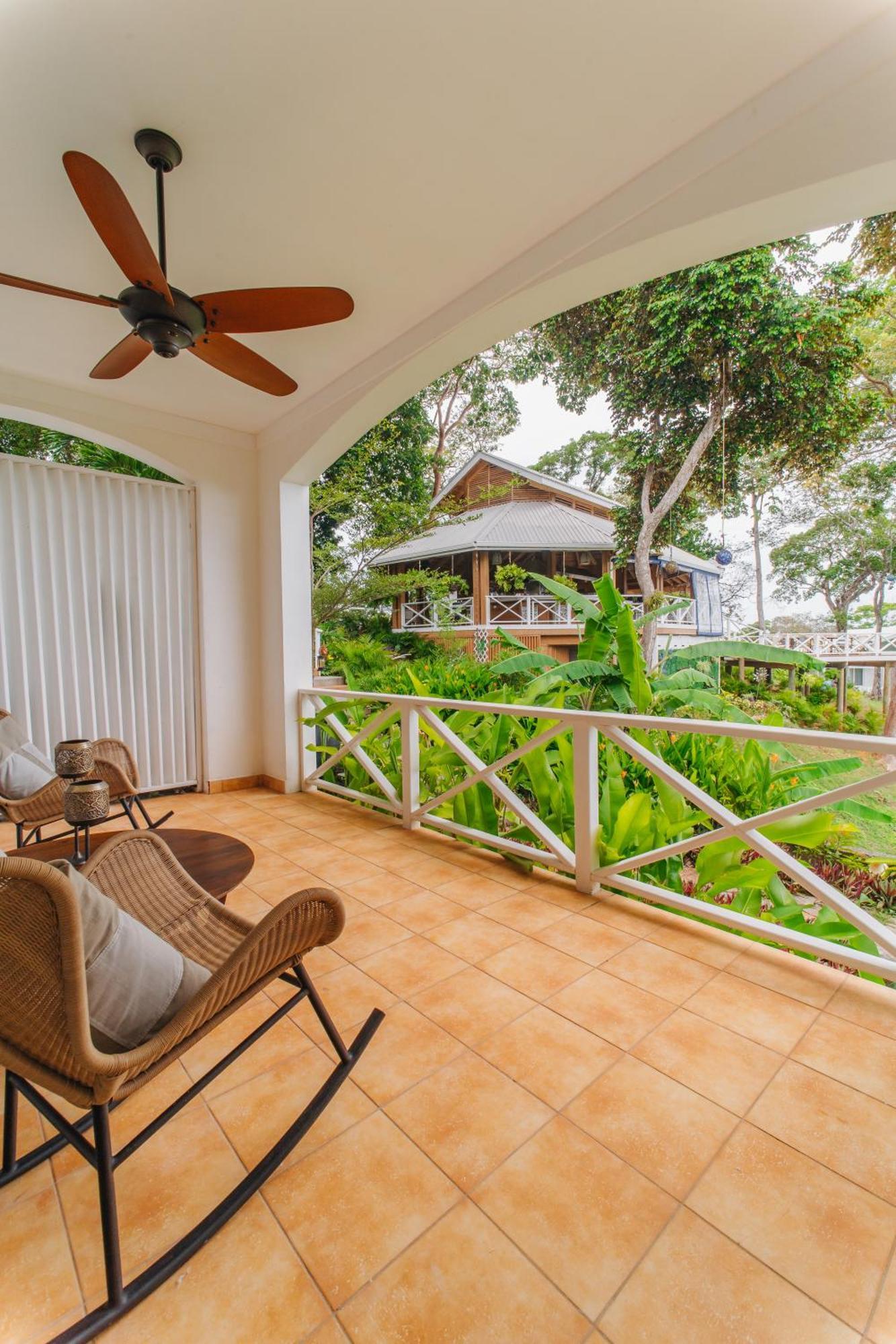 Blue Roatan Resort West Bay Exterior foto